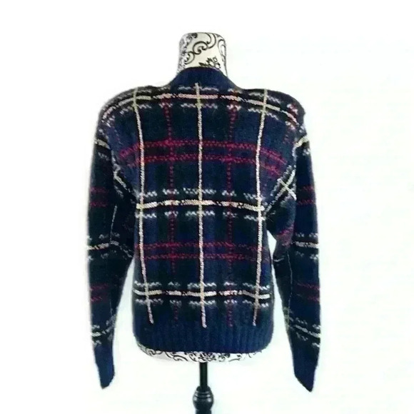 Evan Picone Vintage Hand Knit Wool & Angora Navy, Red & Gold Plaid Crop Sweater - Picture 3 of 10